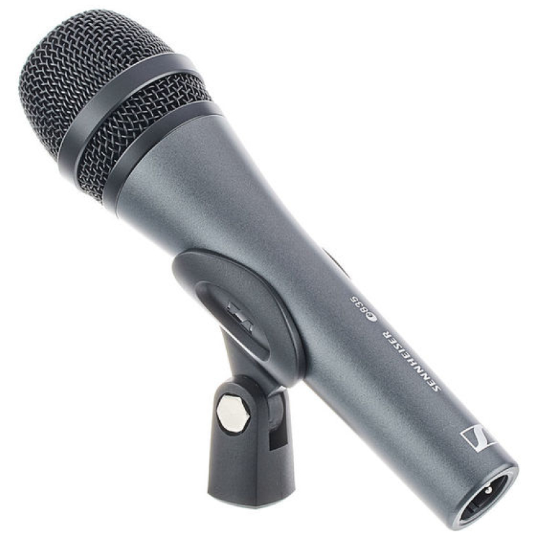 Sennheiser E835, Microfon vocal cu fir