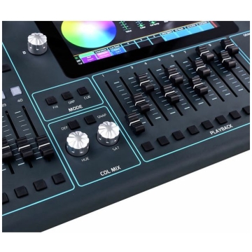 ChamSys QuickQ 30, Consola lumini DMX