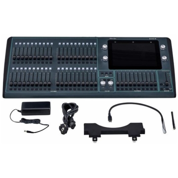 ChamSys QuickQ 30, Consola lumini DMX