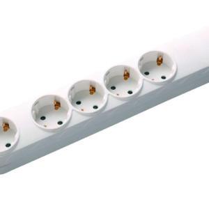 Prelungitor 5 prize WELL 5M, cablu 3x1.5mmp Alb