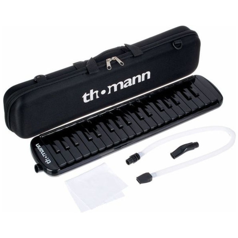 Triola Thomann 37 Pro Melodica Black