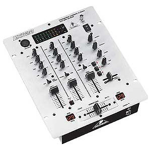 Mixer BEHRINGER DX626