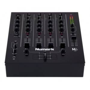 Mixer DJ Numark M6 USB