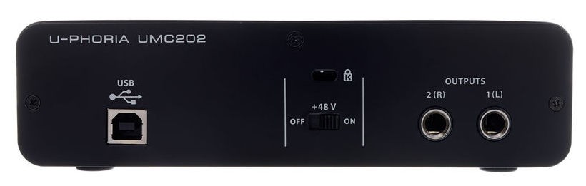 Behringer U-Phoria UMC202