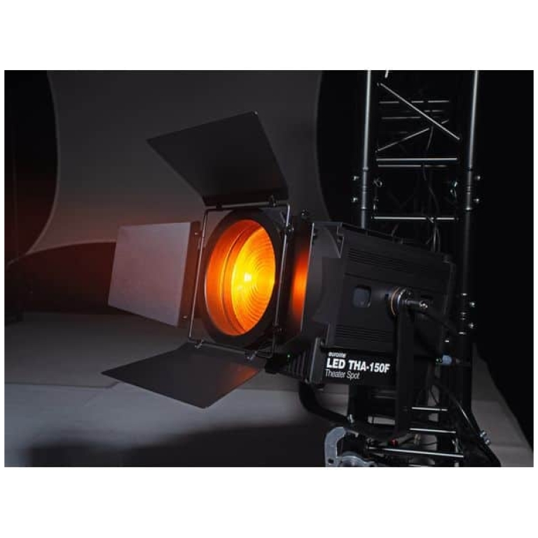eurolite led tha 150f theater spot