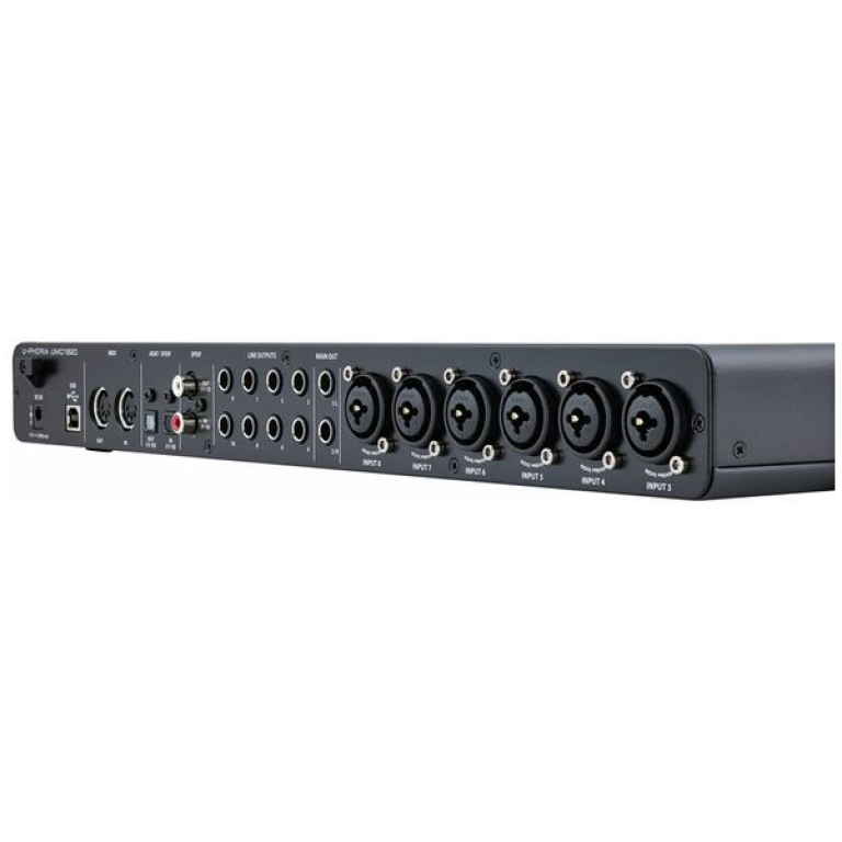 interfata audio behringer umc1820