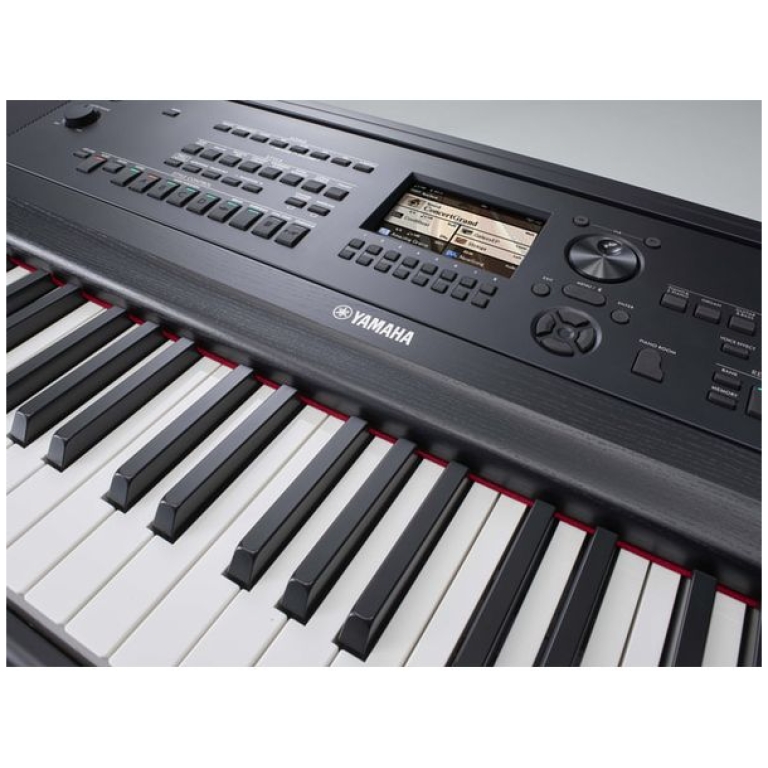 pian digital yamaha dgx 670 b