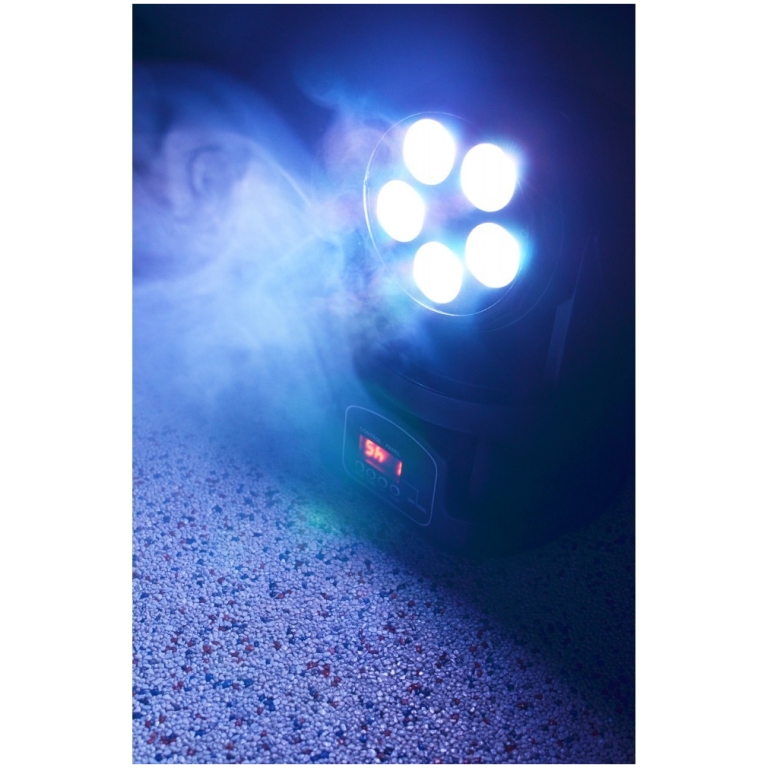 Lampa de sterilizare cu lumină UV în funcționare, emite raze ultraviolete pentru dezinfectare eficiente în medii sanitare și industriale.