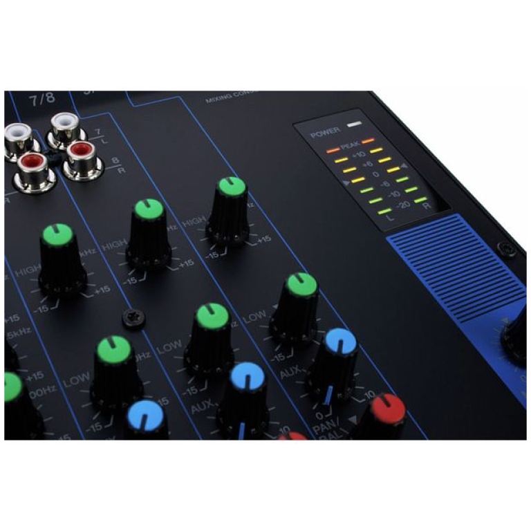 Mixer audio Yamaha MG10_08, vedere butoane