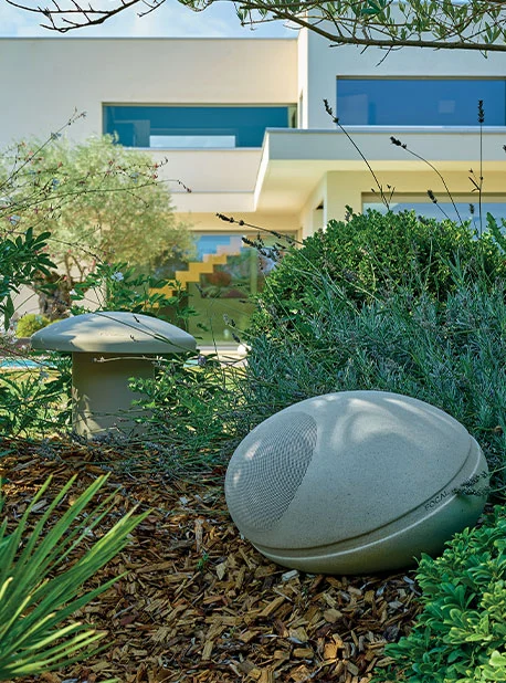 Focal LITTORA SUB 12_01